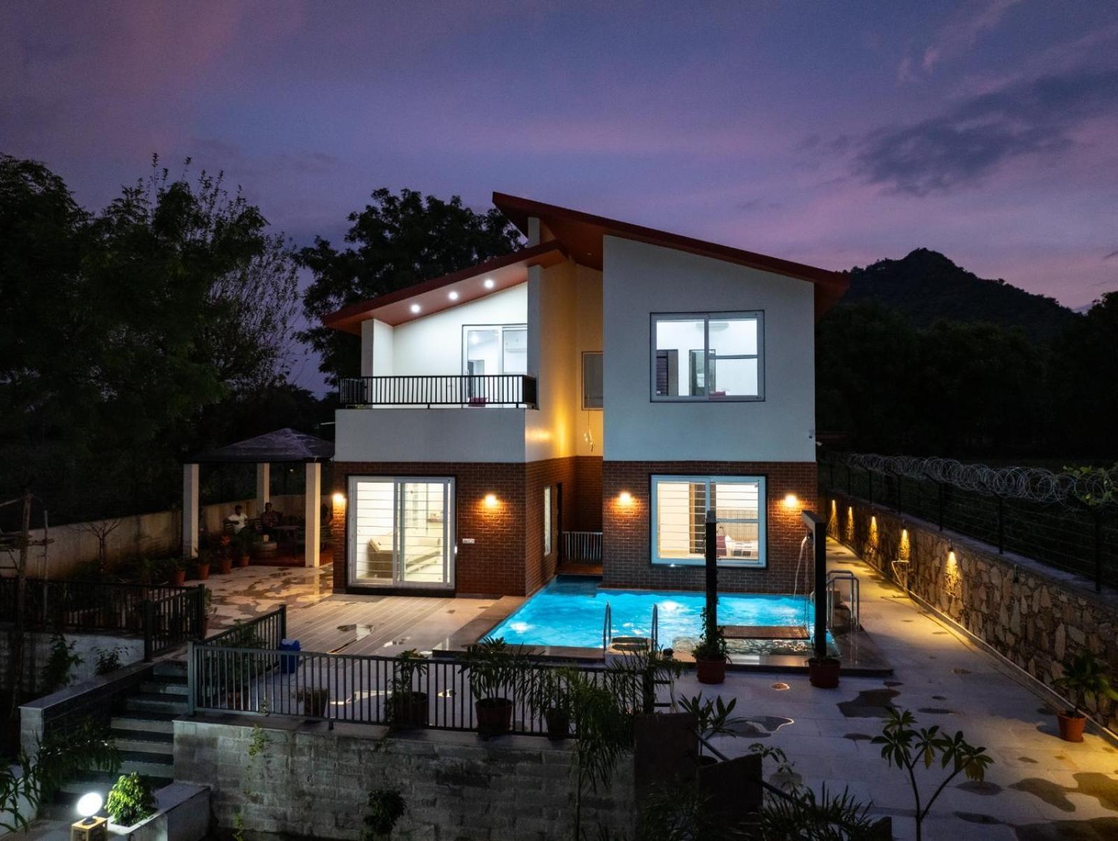 Villa Rivera